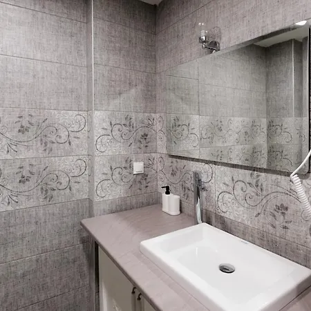 Comfy Flat W Patio 3 Min To Beach In Bodrum